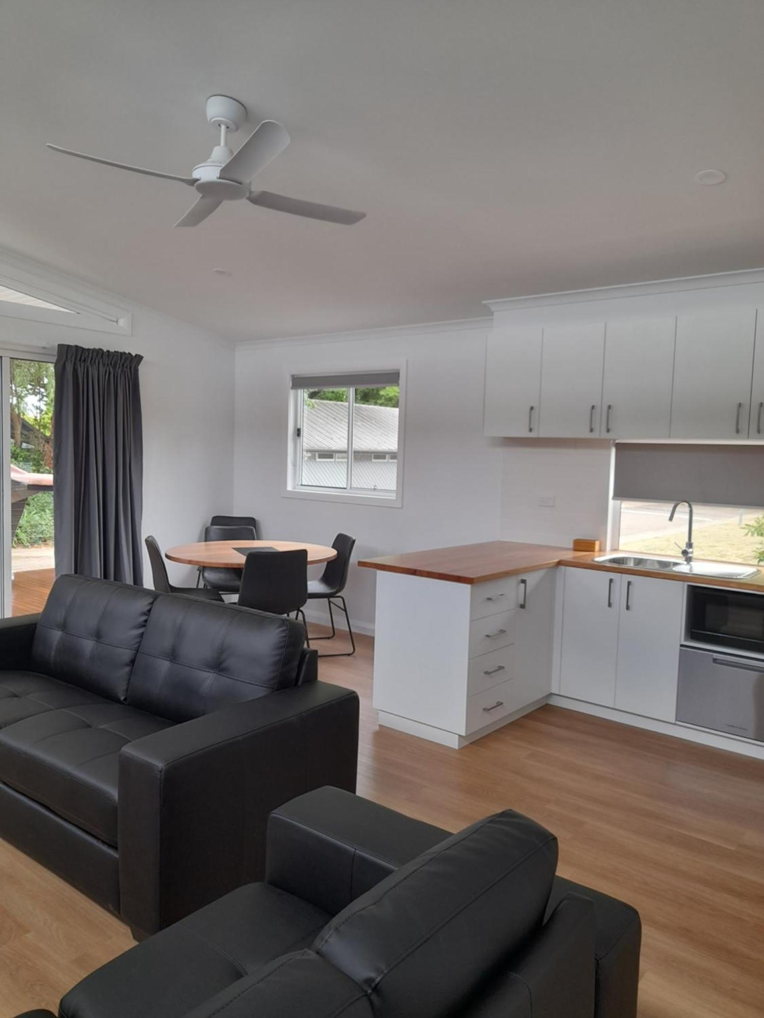 Myrtleford Holiday Park Buitenkant foto