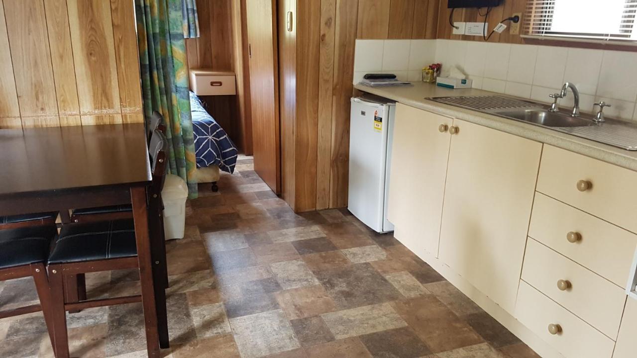 Myrtleford Holiday Park Buitenkant foto