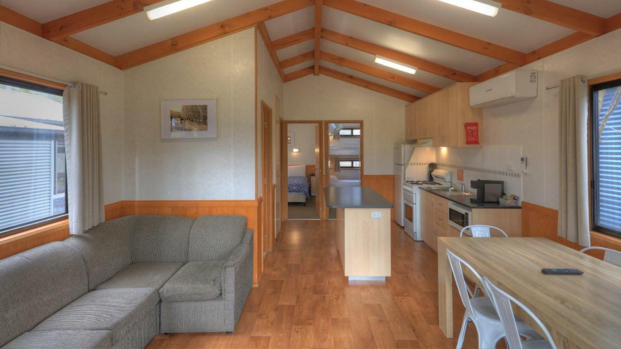 Myrtleford Holiday Park Buitenkant foto